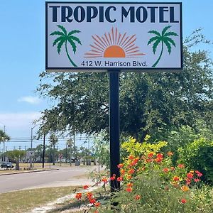 Tropic Motel